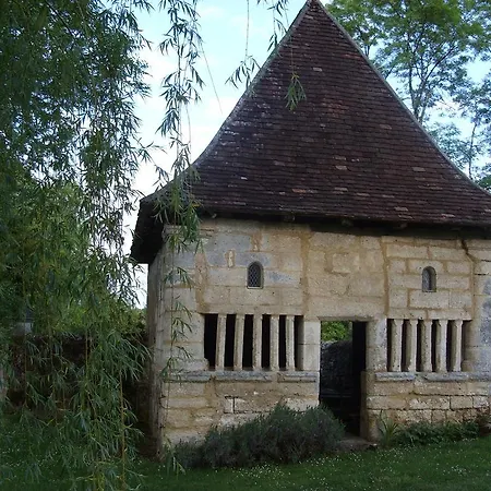 Doumarias